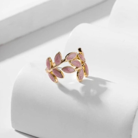 Leafy Serenity Cuff Ring Pink - Picture 3 of 5